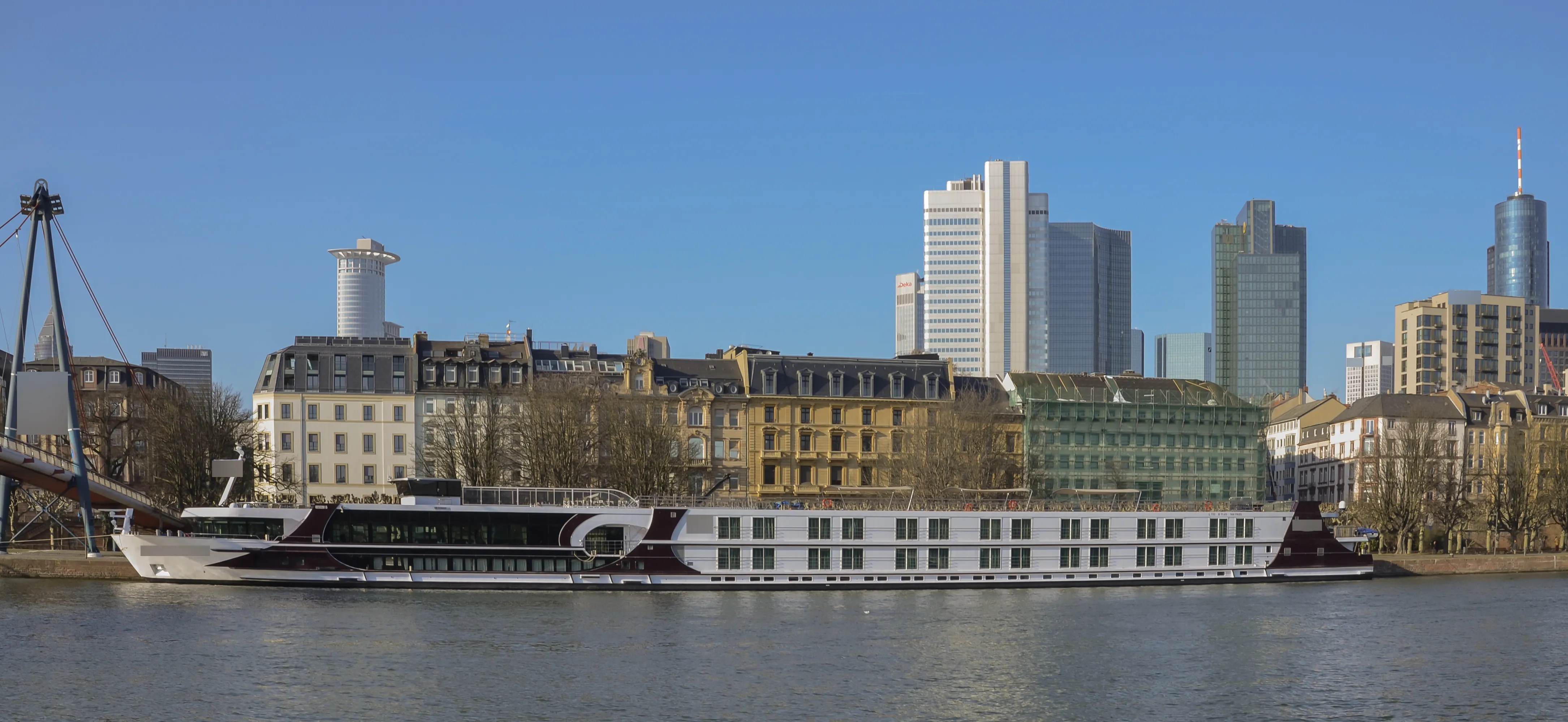 Ship_excellence_royal_on_the_river_Main_in_Frankfurt_Germany_-_01 - copy (2).jpg Ship_excellence_royal_on_the_river_Main_in_Frankfurt_Germany_-_01 - copy (2).jpg
